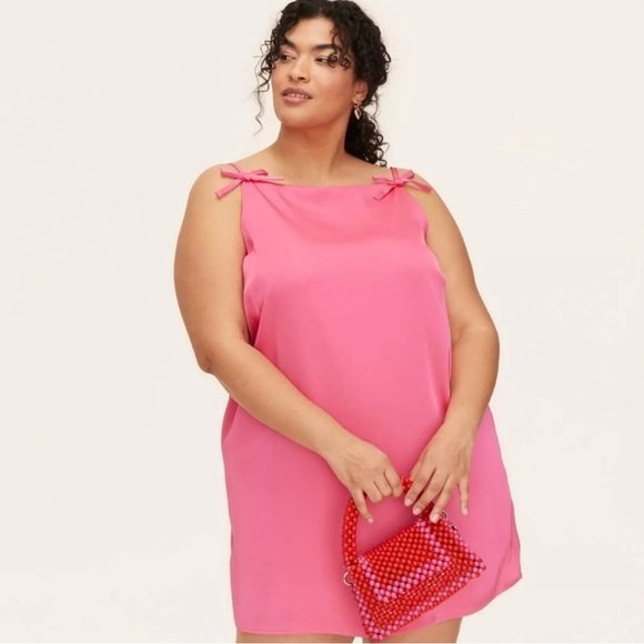 Kate Spade New York Red and Pink Colorblock Beaded Crossbody Bag - Picture 2 of 3